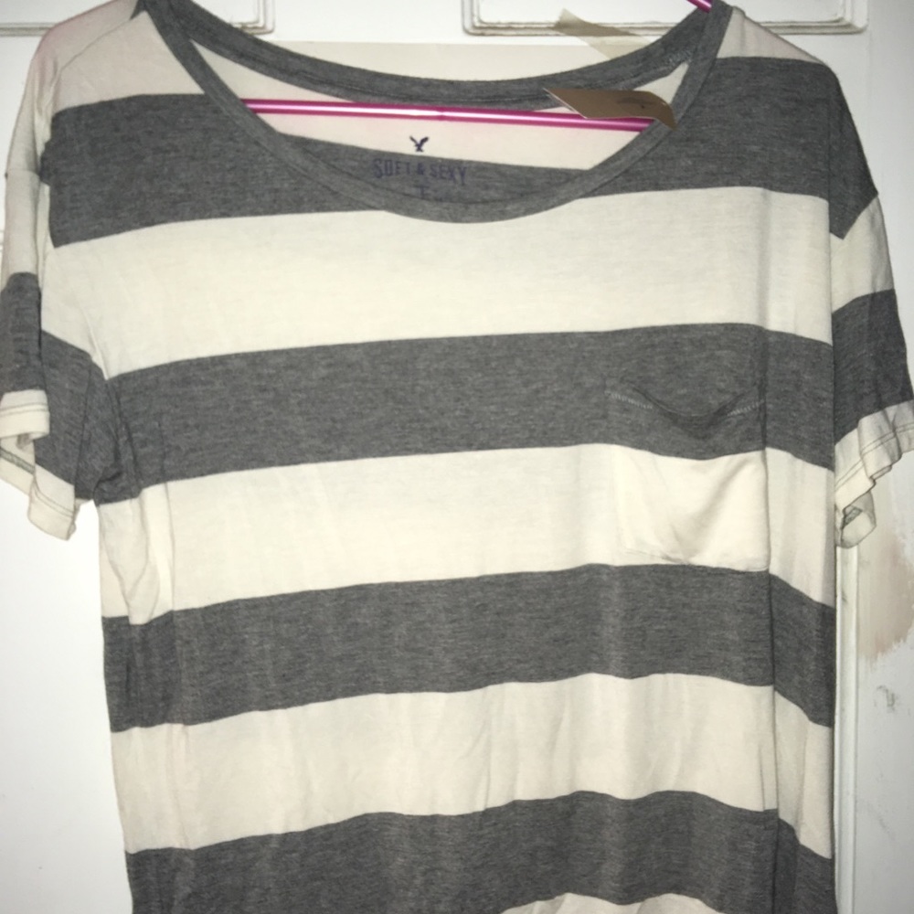 American Eagle T-shirt